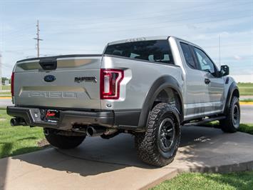 2018 Ford F-150 Raptor   - Photo 9 - Springfield, MO 65802