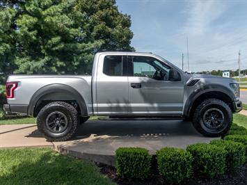 2018 Ford F-150 Raptor   - Photo 3 - Springfield, MO 65802