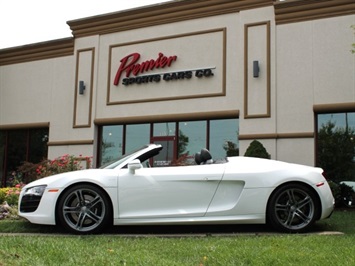 2011 Audi R8 5.2 quattro Spyder   - Photo 1 - Springfield, MO 65802