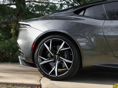 2019 Aston Martin DBS Superleggera   - Photo 54 - Springfield, MO 65802