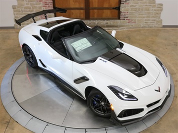 2019 Chevrolet Corvette ZR1   - Photo 14 - Springfield, MO 65802