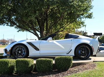 2019 Chevrolet Corvette ZR1   - Photo 26 - Springfield, MO 65802