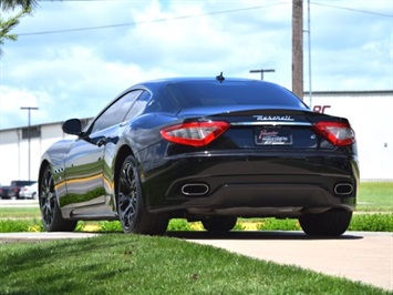 2010 Maserati Gran Turismo S   - Photo 12 - Springfield, MO 65802