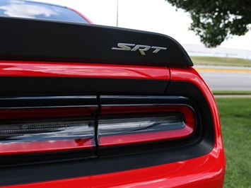 2018 Dodge Challenger SRT Demon   - Photo 46 - Springfield, MO 65802