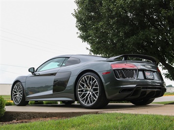 2017 Audi R8 5.2 quattro V10 Plus   - Photo 27 - Springfield, MO 65802