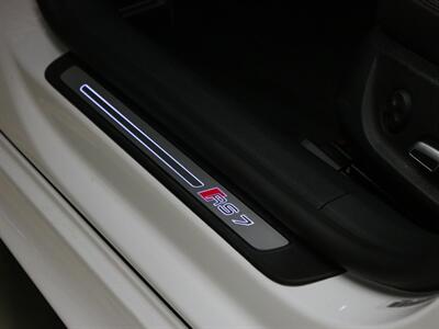 2015 Audi RS 7 4.0T quattro Prestig  Exclusive Edition - Photo 35 - Springfield, MO 65802