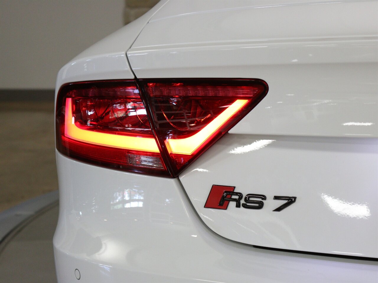 2015 Audi RS 7 4.0T quattro Prestig Exclusive Edition - Photo 54 - Springfield, MO 65802