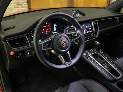 2018 Porsche Macan GTS   - Photo 45 - Springfield, MO 65802