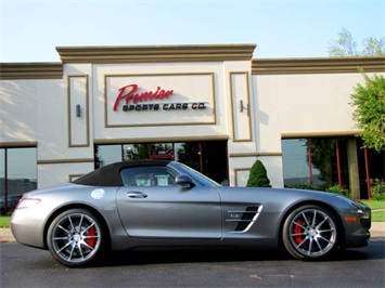 2012 Mercedes-Benz SLS AMG Roadster   - Photo 10 - Springfield, MO 65802