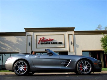 2012 Mercedes-Benz SLS AMG Roadster   - Photo 9 - Springfield, MO 65802