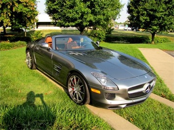 2012 Mercedes-Benz SLS AMG Roadster   - Photo 22 - Springfield, MO 65802