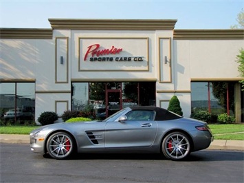 2012 Mercedes-Benz SLS AMG Roadster   - Photo 29 - Springfield, MO 65802