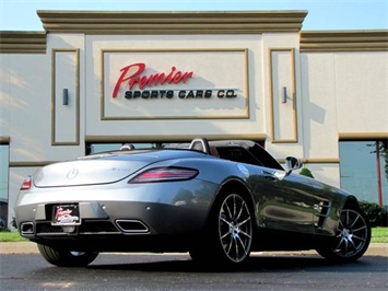 2012 Mercedes-Benz SLS AMG Roadster   - Photo 8 - Springfield, MO 65802