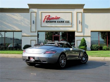 2012 Mercedes-Benz SLS AMG Roadster   - Photo 32 - Springfield, MO 65802