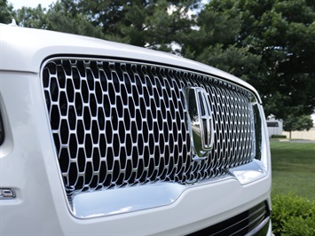 2018 Lincoln Navigator L Reserve   - Photo 33 - Springfield, MO 65802