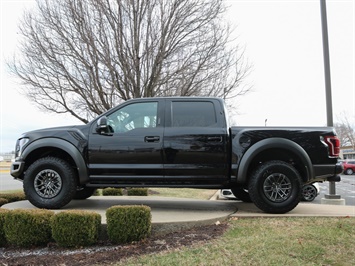 2019 Ford F-150 Raptor   - Photo 6 - Springfield, MO 65802