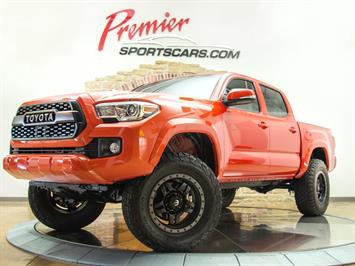 2017 Toyota Tacoma TRD Sport   - Photo 1 - Springfield, MO 65802