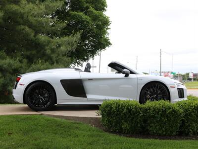 2018 Audi R8 5.2 quattro V10 Plus   - Photo 35 - Springfield, MO 65802