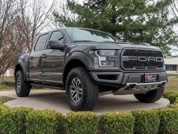 2018 Ford F-150 Raptor   - Photo 4 - Springfield, MO 65802