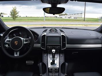 2013 Porsche Cayenne GTS   - Photo 26 - Springfield, MO 65802