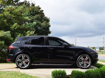 2013 Porsche Cayenne GTS   - Photo 11 - Springfield, MO 65802