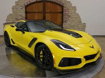 2019 Chevrolet Corvette ZR1   - Photo 13 - Springfield, MO 65802