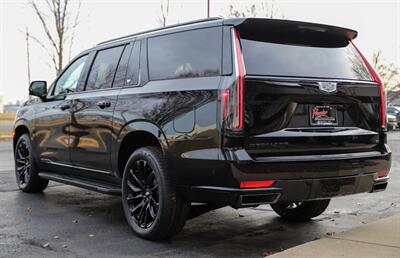 2021 Cadillac Escalade ESV Sport   - Photo 8 - Springfield, MO 65802