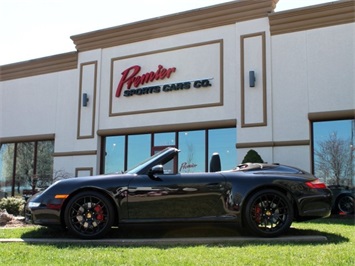 2008 Porsche 911 C4S Cabriolet   - Photo 1 - Springfield, MO 65802