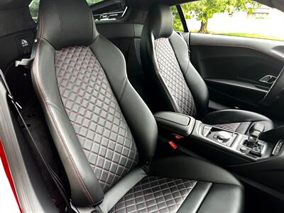 2017 Audi R8 5.2 quattro V10 Plus   - Photo 15 - Springfield, MO 65802