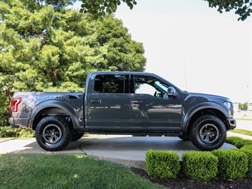 2018 Ford F-150 Raptor   - Photo 3 - Springfield, MO 65802