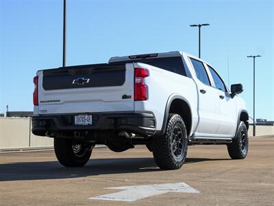 2024 Chevrolet Silverado ZR2   - Photo 15 - Springfield, MO 65802