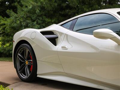 2018 Ferrari 488 GTB   - Photo 24 - Springfield, MO 65802