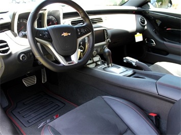 2013 Chevrolet Camaro ZL1   - Photo 14 - Springfield, MO 65802