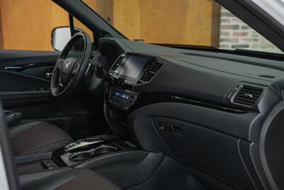 2023 Honda Ridgeline Black Edition   - Photo 33 - Springfield, MO 65802