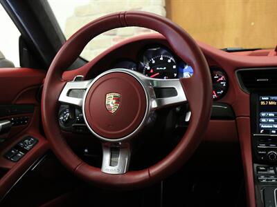 2015 Porsche 911 Turbo   - Photo 14 - Springfield, MO 65802