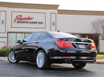 2009 BMW 750i   - Photo 5 - Springfield, MO 65802