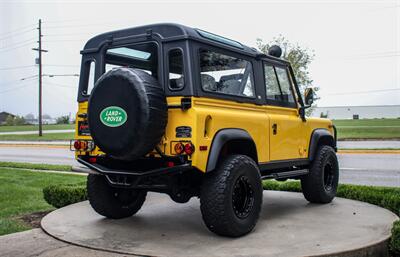 1997 Land Rover Defender 90   - Photo 9 - Springfield, MO 65802