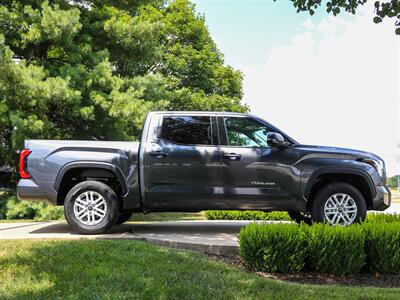 2022 Toyota Tundra SR5   - Photo 4 - Springfield, MO 65802