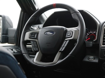 2019 Ford F-150 Raptor   - Photo 10 - Springfield, MO 65802