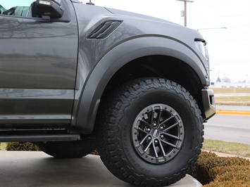 2019 Ford F-150 Raptor   - Photo 26 - Springfield, MO 65802