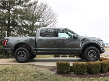 2019 Ford F-150 Raptor   - Photo 3 - Springfield, MO 65802