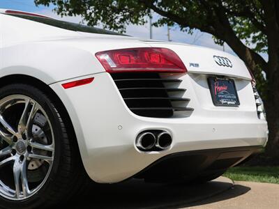 2012 Audi R8 4.2 quattro   - Photo 33 - Springfield, MO 65802