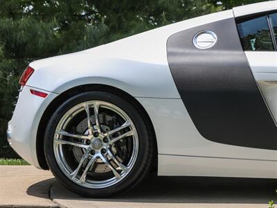 2012 Audi R8 4.2 quattro   - Photo 29 - Springfield, MO 65802