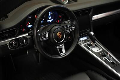 2017 Porsche 911 Targa 4S   - Photo 16 - Springfield, MO 65802