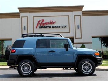 2014 Toyota FJ Cruiser Trail Teams Ulitmate Edition   - Photo 10 - Springfield, MO 65802