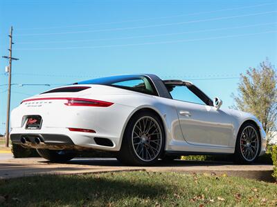 2017 Porsche 911 Targa 4S   - Photo 26 - Springfield, MO 65802