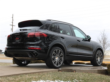 2018 Porsche Cayenne S   - Photo 33 - Springfield, MO 65802