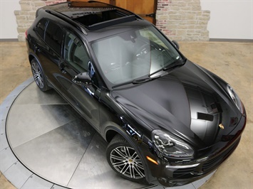 2018 Porsche Cayenne S   - Photo 13 - Springfield, MO 65802