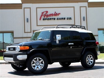 2014 Toyota FJ Cruiser   - Photo 5 - Springfield, MO 65802