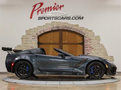 2019 Chevrolet Corvette ZR1   - Photo 3 - Springfield, MO 65802